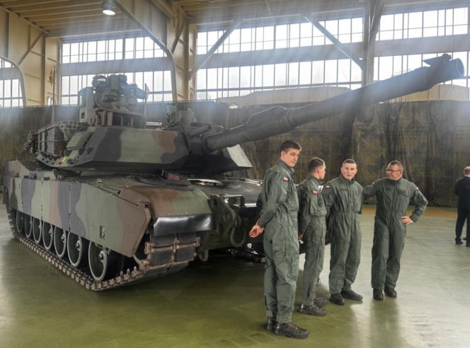 Podpisanie umowy dotyczącej Autoryzowanego Centrum Serwisowego Silników AGT1500 do czołgów M1 Abrams