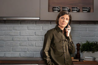 Pierwsza miłość odc. 4115-4119. Eliza korzysta z każdego pretekstu, by spotkać się z Wenerskim. Bolesław tymczasem zaczyna coś podejrzewać