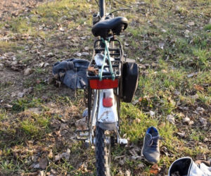 Wypadek z udziałem motocyklisty i rowerzysty w powiecie świebodzińskim