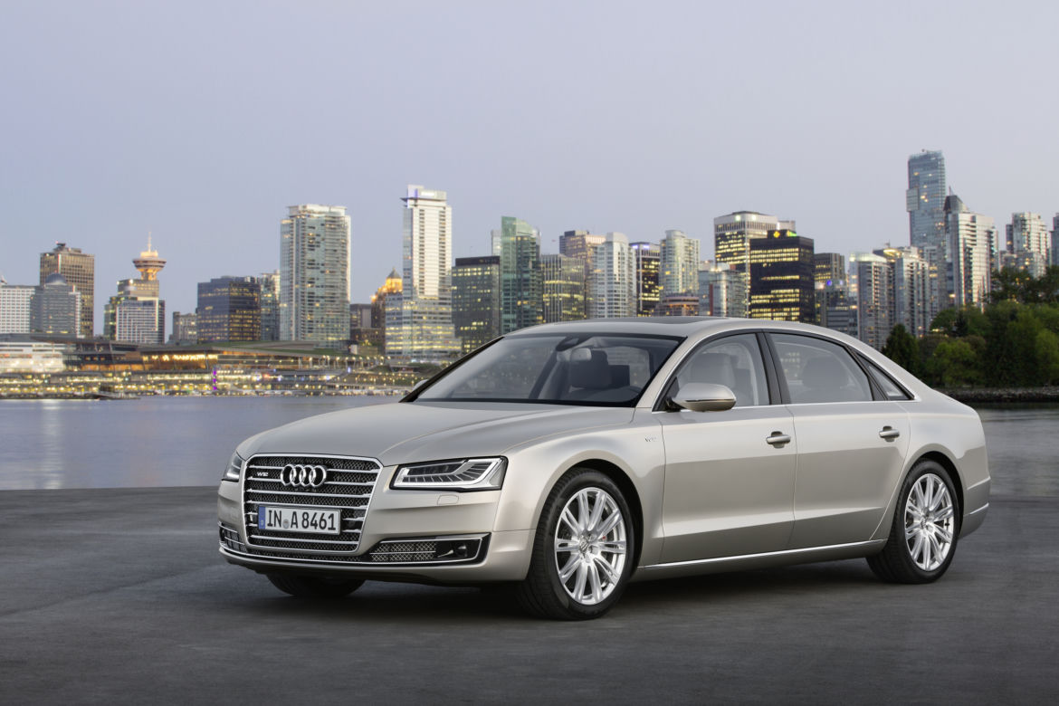 Audi A8 L W12 lifting 2014