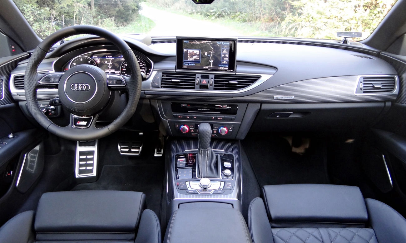 Audi A7 Sportback lifting 2015