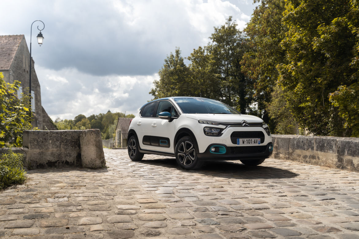 (2020) Citroen C3 PureTech 1.2 110 KM MT6 Shine