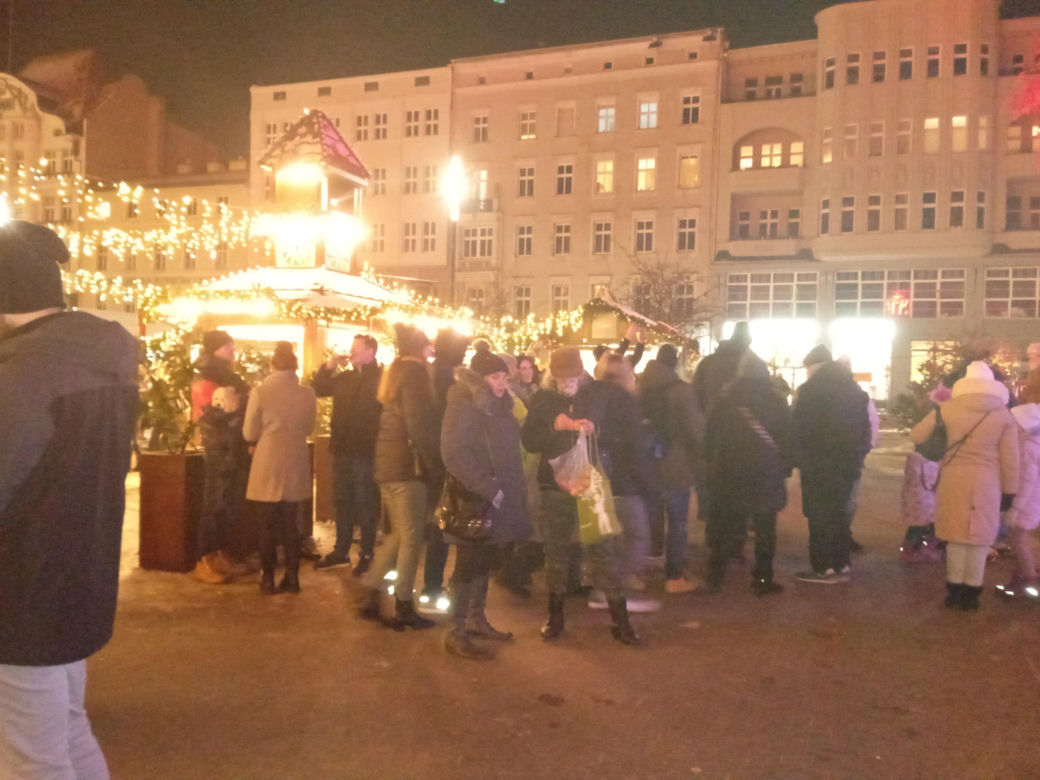 Kolędowanie na Placu Wolności