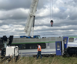Katastrofa pociągu. Nie żyje pasażerka, 8 osób w szpitalu. Prokuratura ujawnia nowe ustalenia