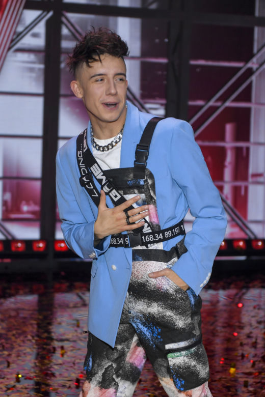  Dawid Kwiatkowski najprzystojniejszym polskim wokalistą. Pod jego zdjęciami sypią się  pochlebne komentarze!