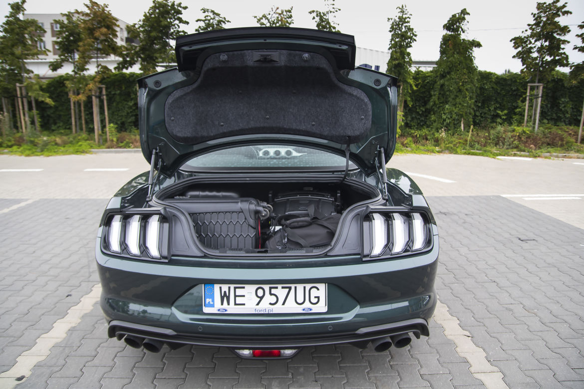 Ford Mustang Bullitt 5.0 V8 6MT
