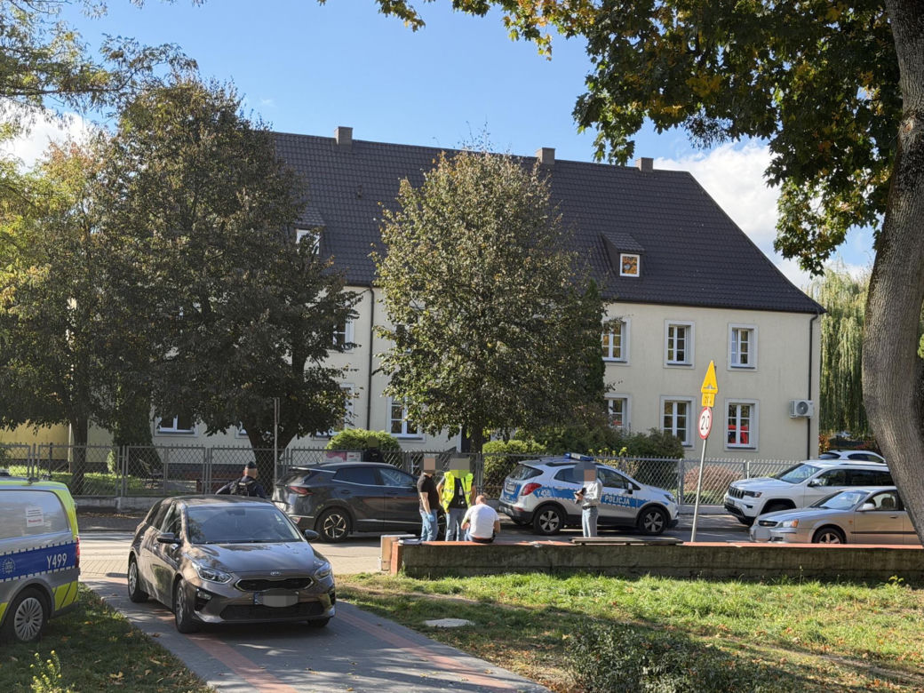 Atak nożownika w szkole w Ostrołęce! Wielu poszkodowanych