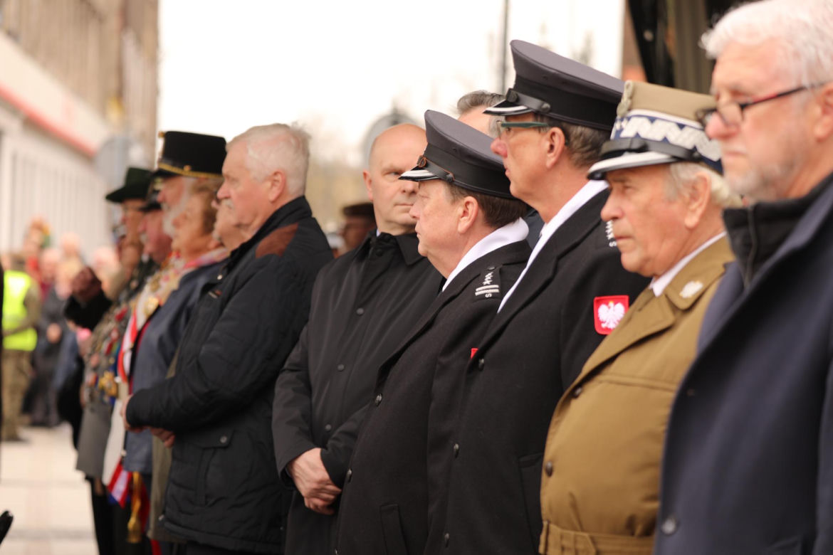 Przysięga Terytorialsów w Raciborzu: Defilada, pokaz uzbrojenia i wojskowa grochówka!