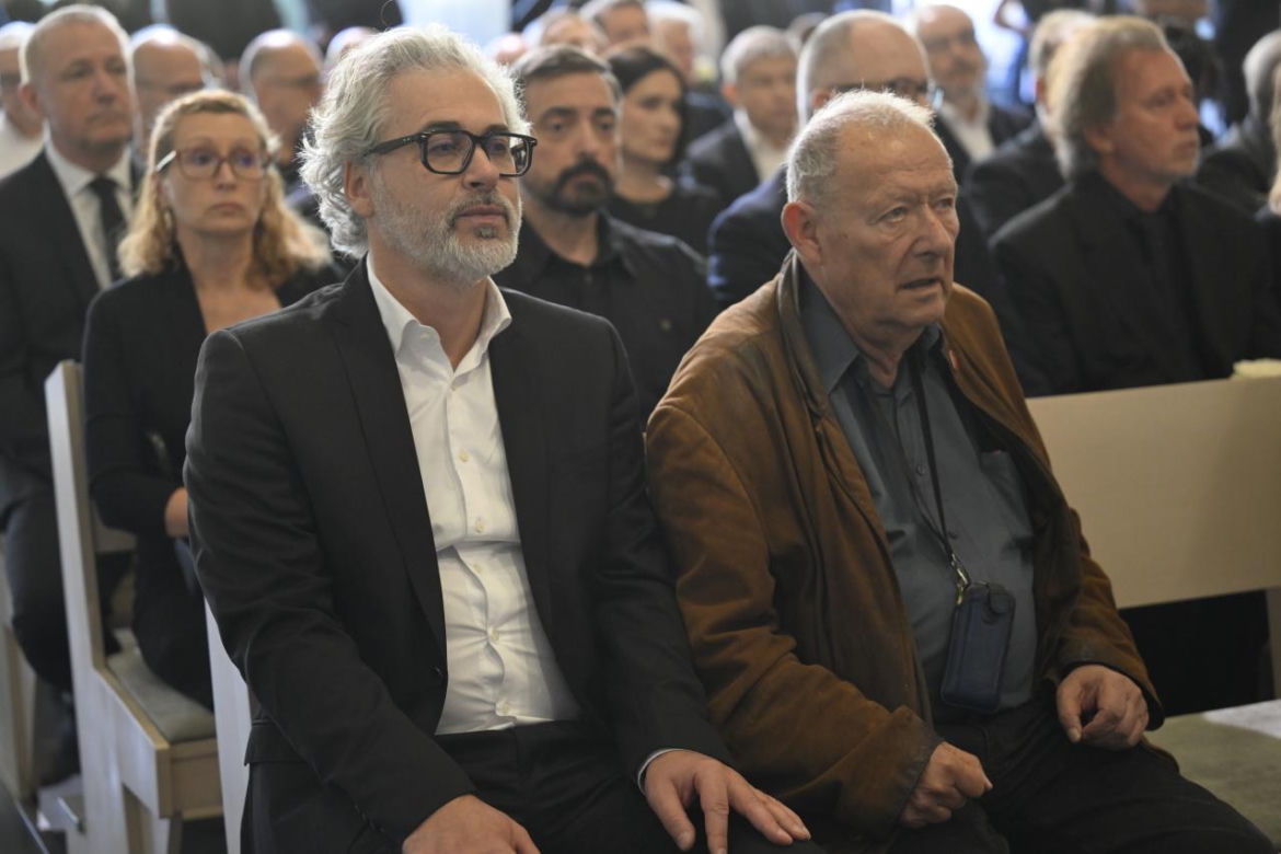 Politycy i dziennikarze na pogrzebie Andrzeja Morozowskiego