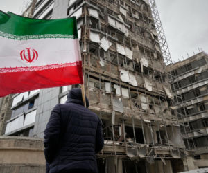 Wojna do całkowitego upadku reżimu. Czy Iran jest w stanie przetrwać ataki USA i Izraela?