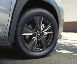 Lexus UX F Impression