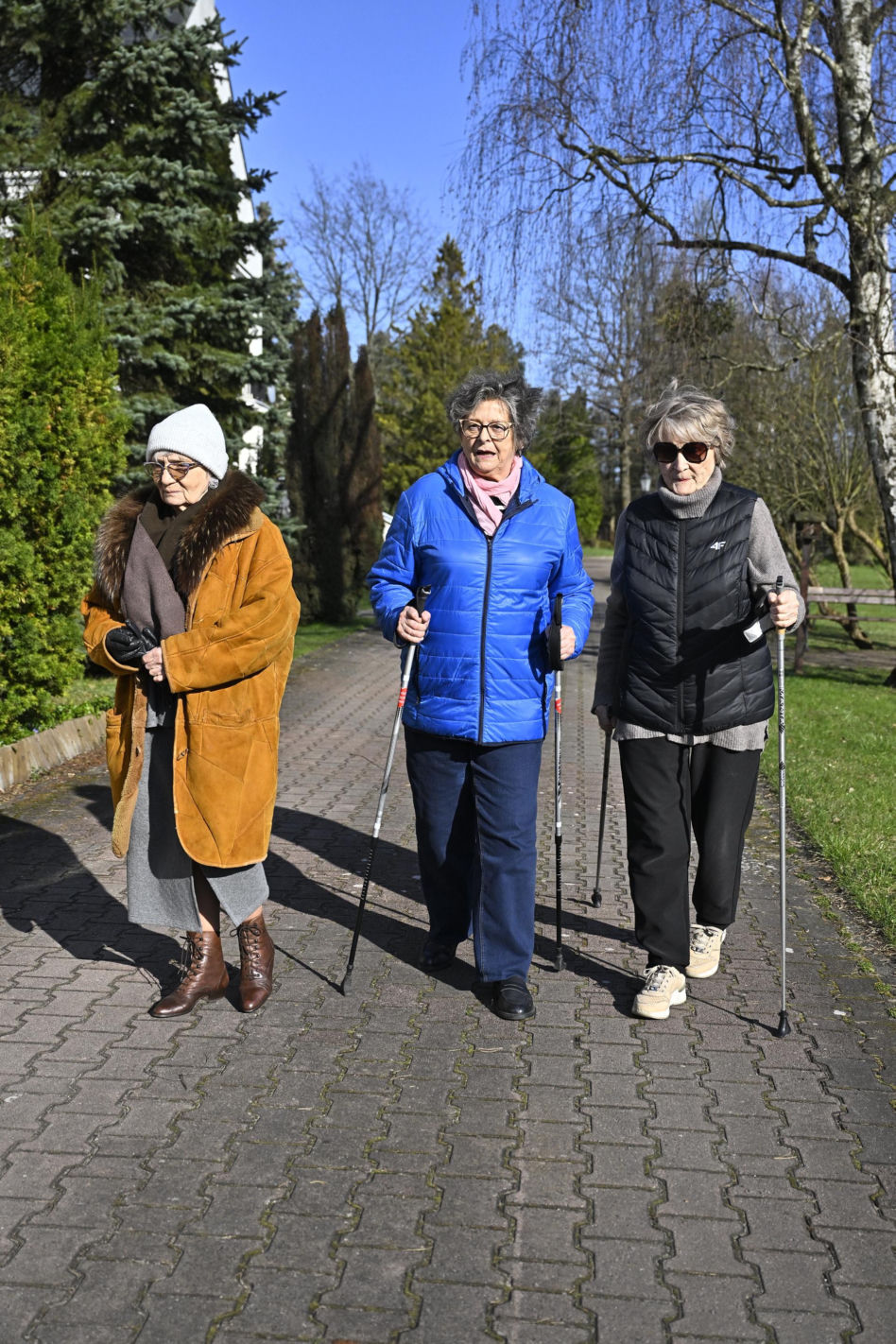 Irena Santor wraca do zdrowia w Skolimowie