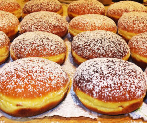 Tłusty Czwartek 2021. Gdzie w Krakowie są najlepsze pączki?