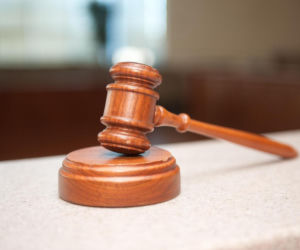 Na Uniwersytecie Warszawskim powstanie sala rozpraw z prawdziwego zdarzenia. Będzie jak na Zachodzie!