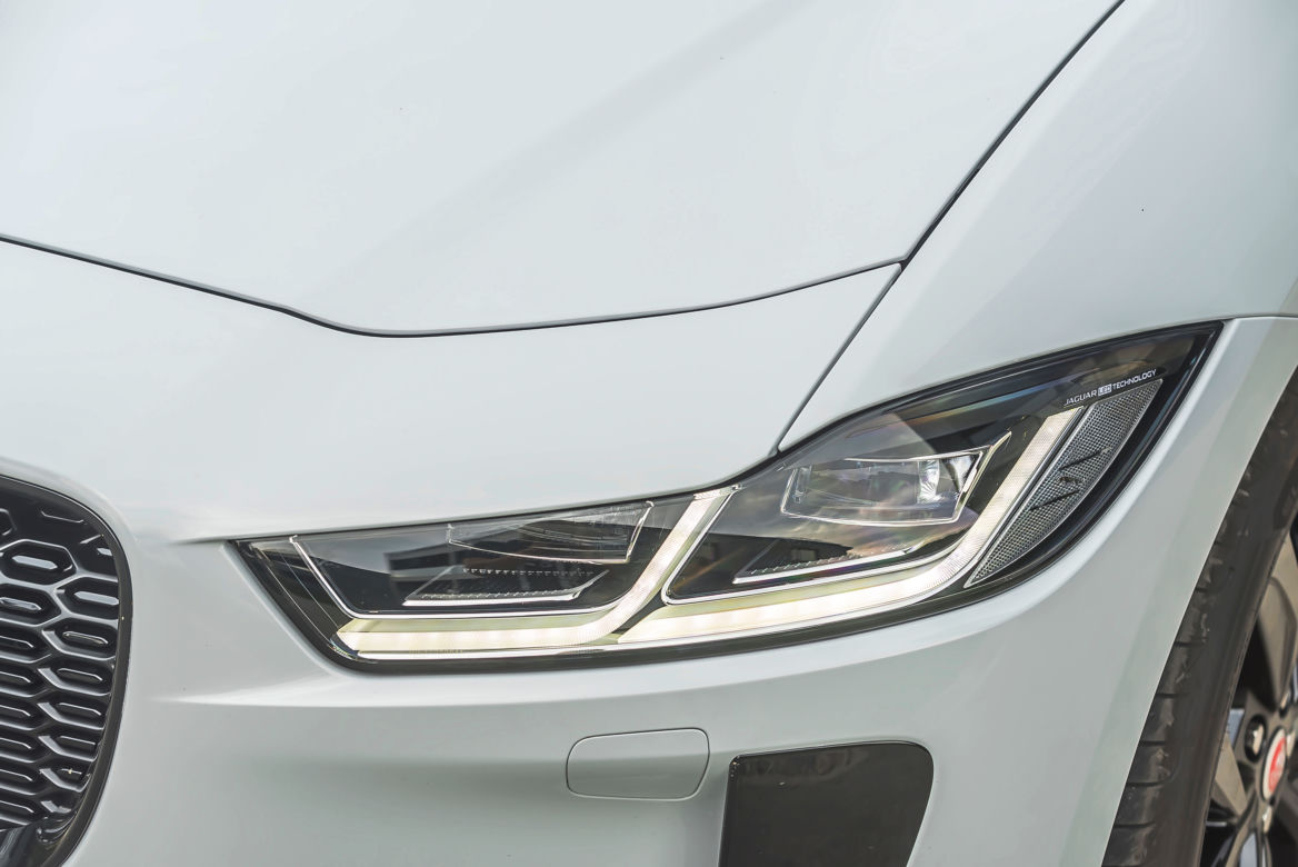 Jaguar I-Pace EV400 AWD SE