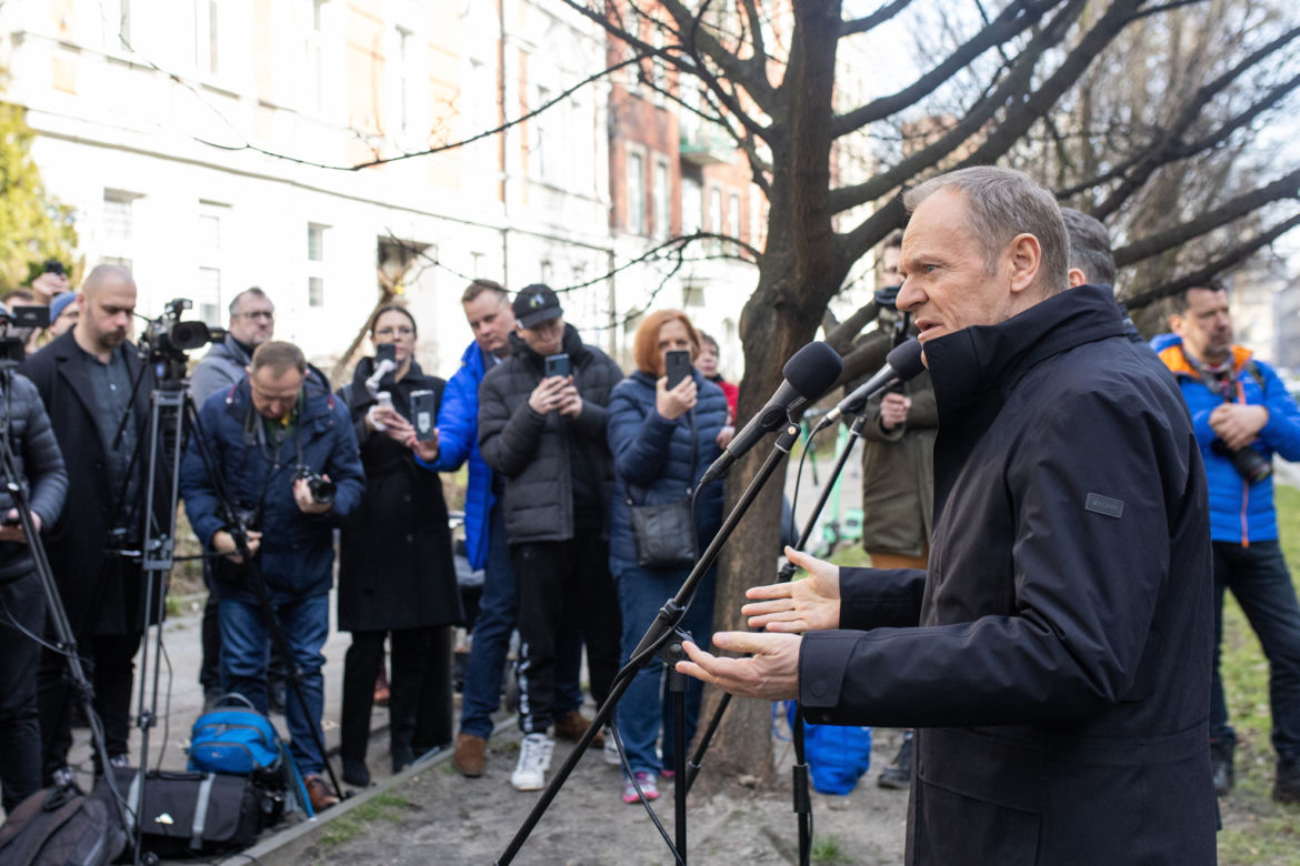 Donald Tusk w Bytomiu. Incydent zakłócił wystąpienie lidera PO