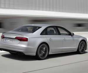 Audi S8 plus