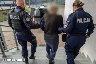 Napad w gminie Brzeźnica. Sprawcami 31-latek i 71-latek