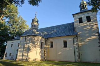 Dziś to mała wieś w Świętokrzyskiem. Tędy przed wiekami docierały towary, wieści i chrześcijaństwo