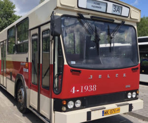 Kultowy Jelcz znów wozi pasażerów w Starachowicach