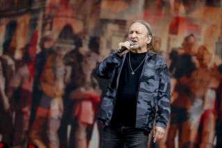 Marek Piekarczyk odsłania nieznane oblicze. Nowe wydanie biografii wokalisty TSA zostało zapowiedziane 