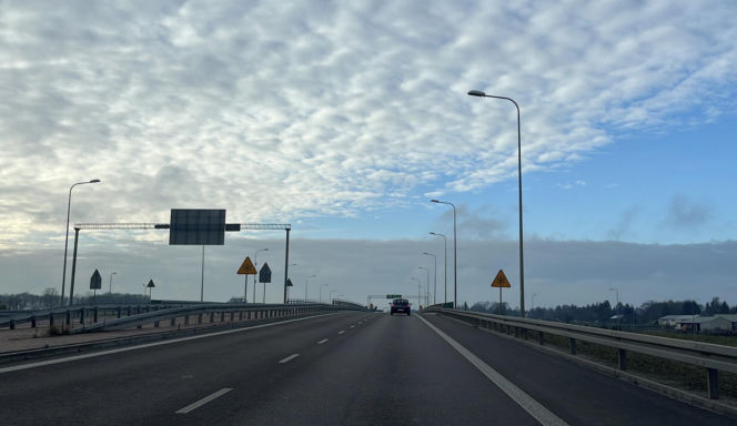 Zabrali gotówkę i kosztowności, ale nie zdążyli uciec. Akcja policji pod Lublinem