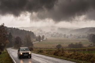 Prognoza pogody na 24 i 25 lipca. Gdzie uderzą burze i spadnie deszcz ze śniegiem?