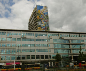 Nowy mural na Pradze. Brzozowski znów stworzył Warszawę na ścianie 