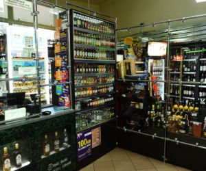 Nocna prohibicja w Piasecznie. Radni przegłosowali nowe prawo, znamy godziny zakazu sprzedaży alkoholu