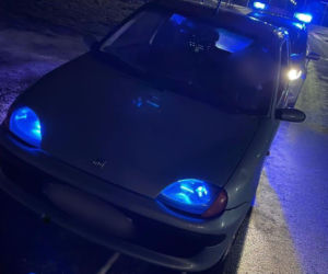 18-latek przesadził z tuningiem swojego auta. Policjanci nie mogli ze śmiechu