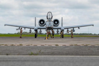 Koniec epoki Guźca w Arizonie. Siły Powietrzne USA pożegnały A-10 w bazie Davis-Monthan