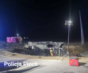 Nie żyje 14-latka. 18-letni kierowca bmw dachował, cztery osoby w szpitalach