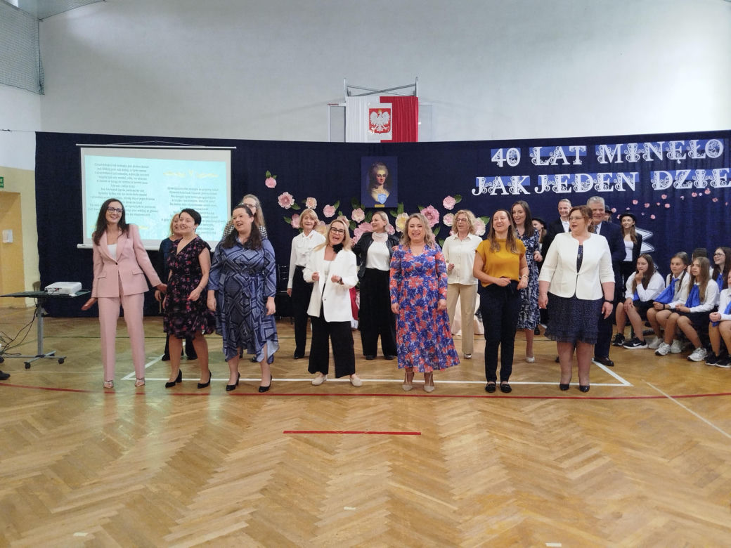 Uroczystość jubileuszowa w siedleckiej "Dziesiątce" była okazją do wspomnień