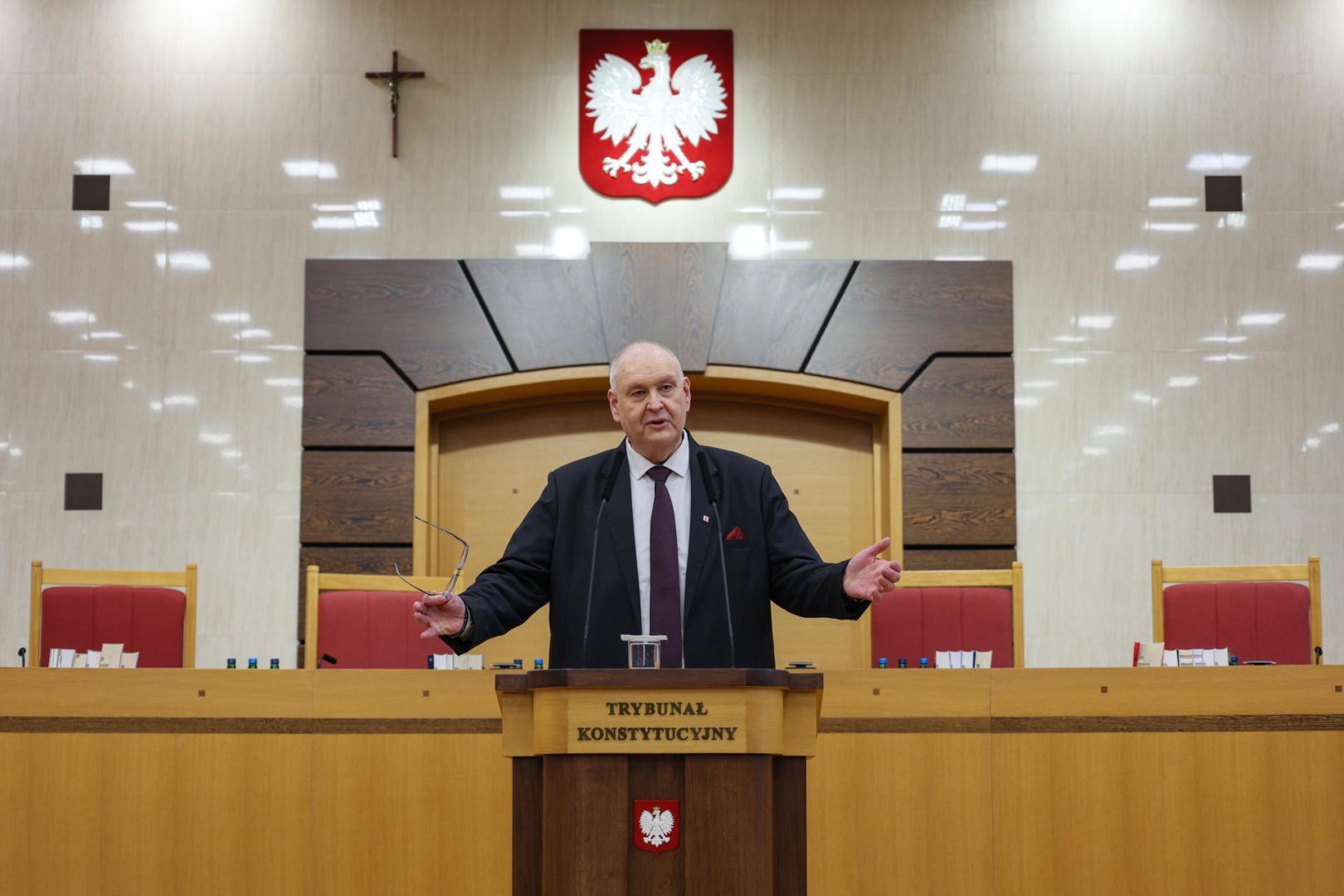 Prezes Trybunału Konstytucyjnego: Ślubowanie w Sejmie niewystarczające do objęcia …