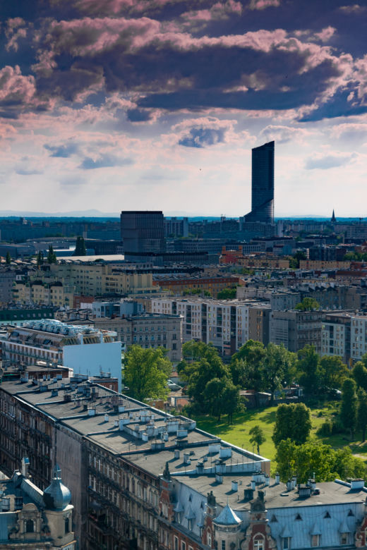 Tak wygląda Wrocław ogladany z najwyższego budynku na Przedmieściu Oławskim