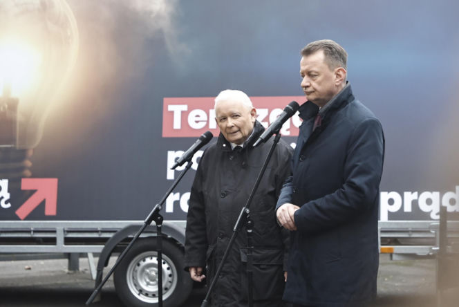 Politycy PiS zjeżdżają na Nowogrodzką