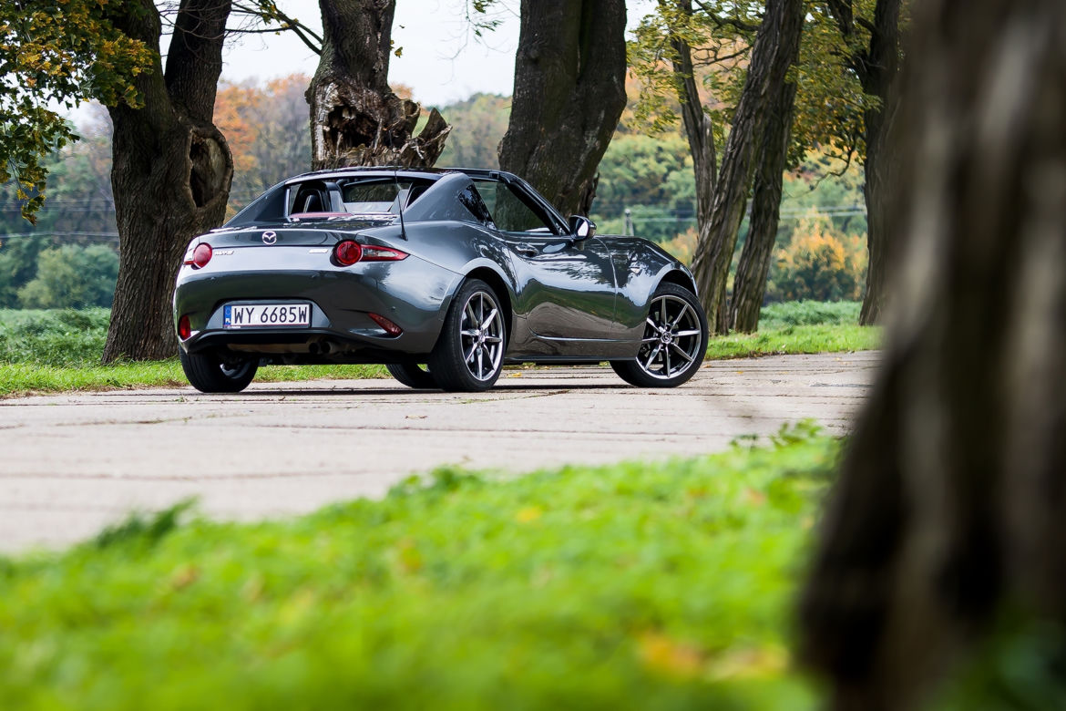 Mazda MX-5 RF 2.0 SKY-G 160 KM 6AT i-ELOOP SkyFREEDOM