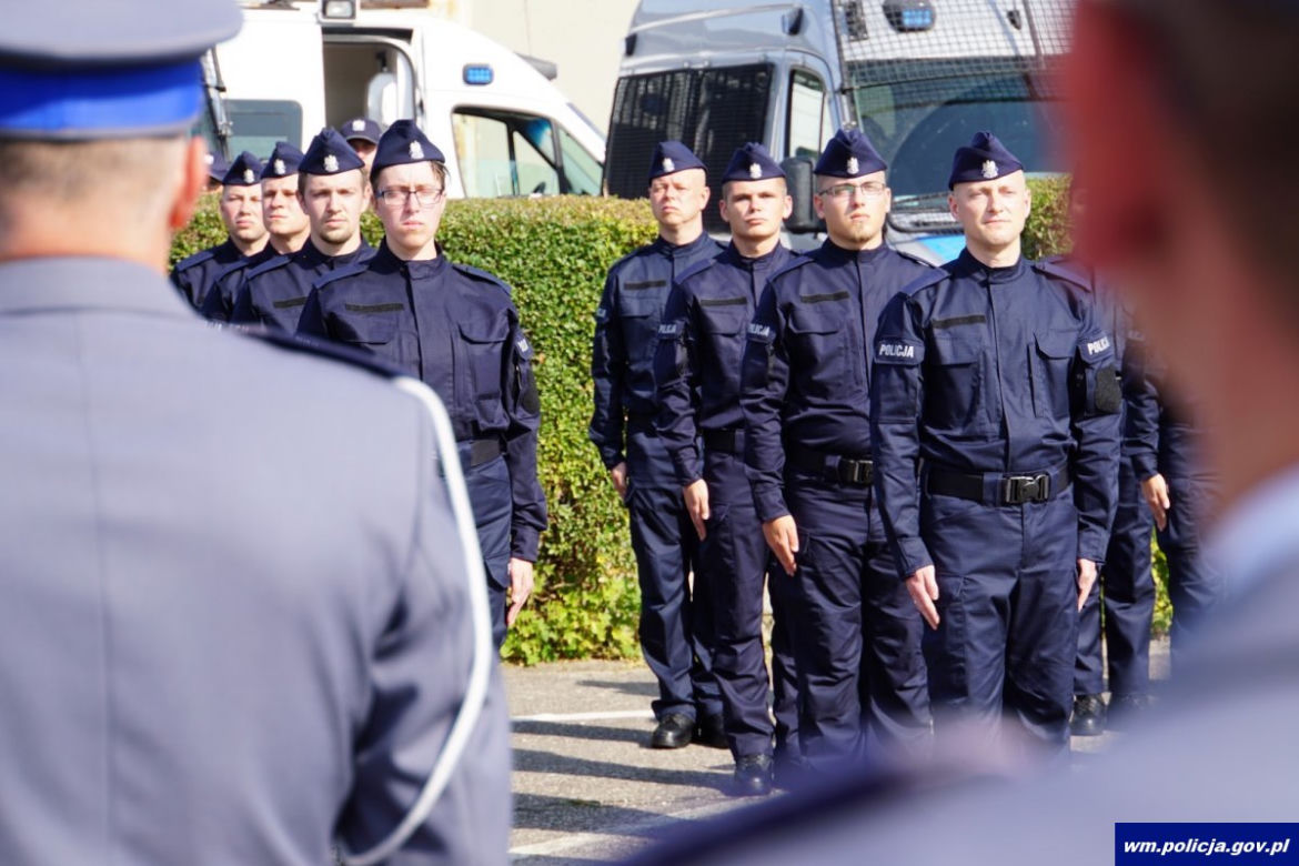 Ślubowanie nowych policjantów z Warmii i Mazur. Zobacz zdjęcia! 