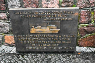 Hołd ofiarom katastrofy promu Jan Heweliusz