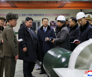 Kim Dzong Un znów grozi atomem. System wrogów załamie sę natychmiast