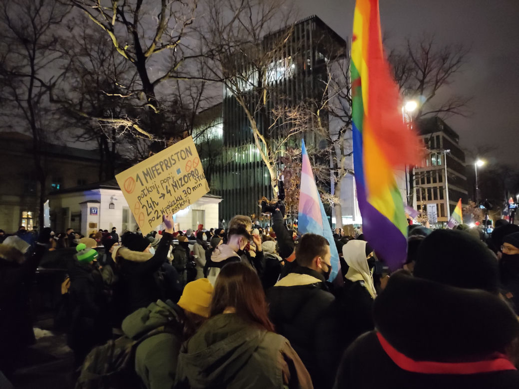 Strajk Kobiet 27.01.2021. Tłumy przed Trybunałem Konstytucyjnym