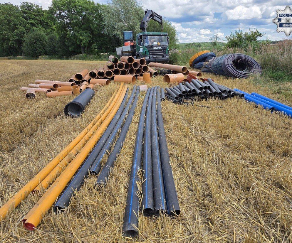 Seria kradzieży rur na placu budowy w Mikołowie. Policja zatrzymała sprawcę