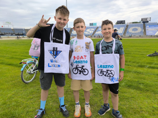Rowerowa Stolica Polski - kręcili kilometry na stadionie w Lesznie