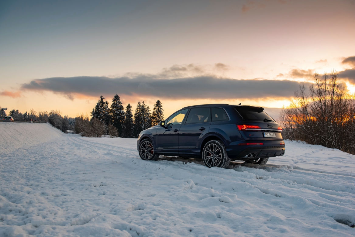 Audi SQ7 quattro 4.0 TDI V8 435 KM