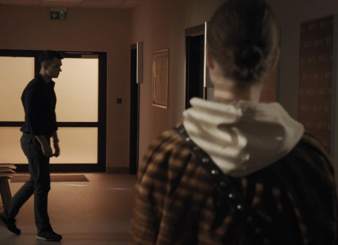 M jak miłość, odcinek 1922. Majka (Matylda Giegżno), Tomasz (Chris Cugowski)