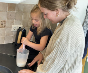 Stres rodzicielski może przyspieszać starzenie. Zobacz, jak odzyskać te 'skradzione lata'