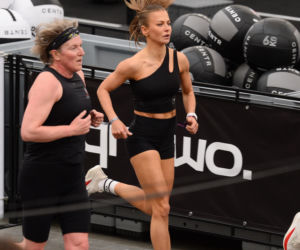 Anna Lewandowska z przystojnym Latynosem na zawodach Hyrox