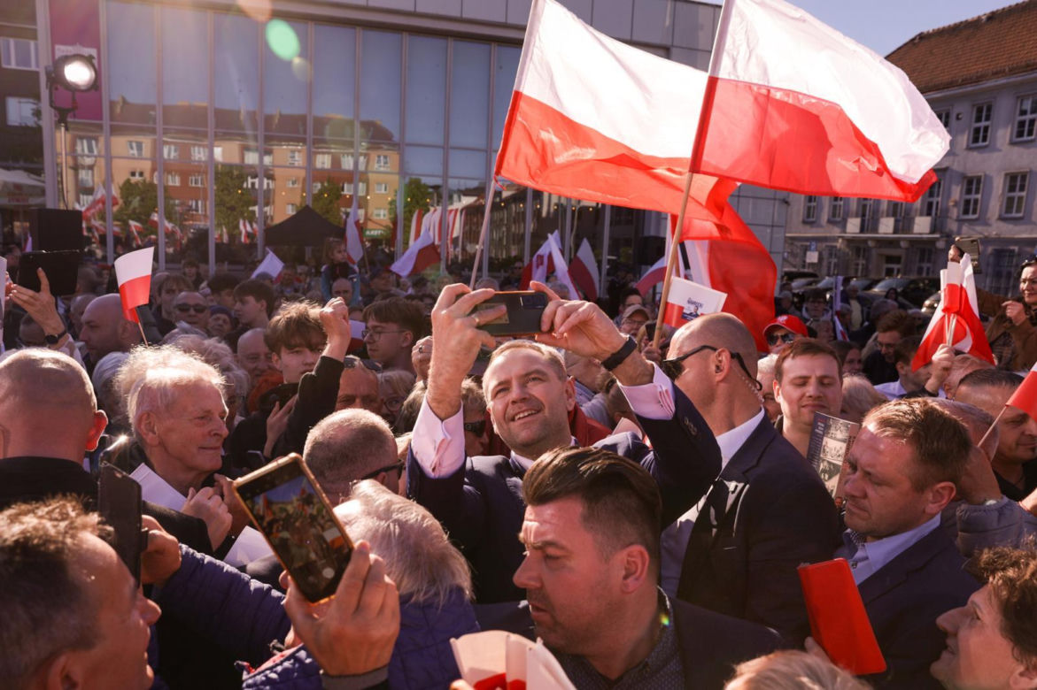Tak Karol Nawrocki rozgrzewał się przed debatą prezydencką "Super Expressu"!