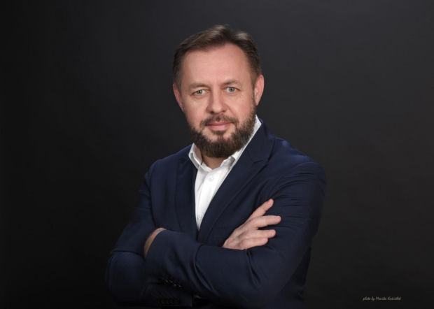 2. GPF_9925_Przemysław_CD1_portret: AGRO Ubezpieczeniach - Przemysław Saltarski, wiceprezes Zarządu