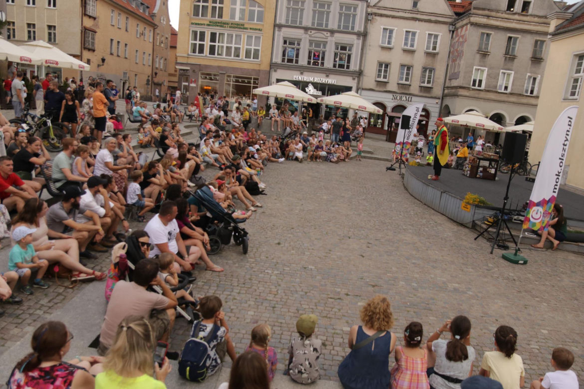 Olsztyński Festiwal Teatrów Ulicznych 2023. Tak bawili się mieszkańcy [ZDJĘCIA]